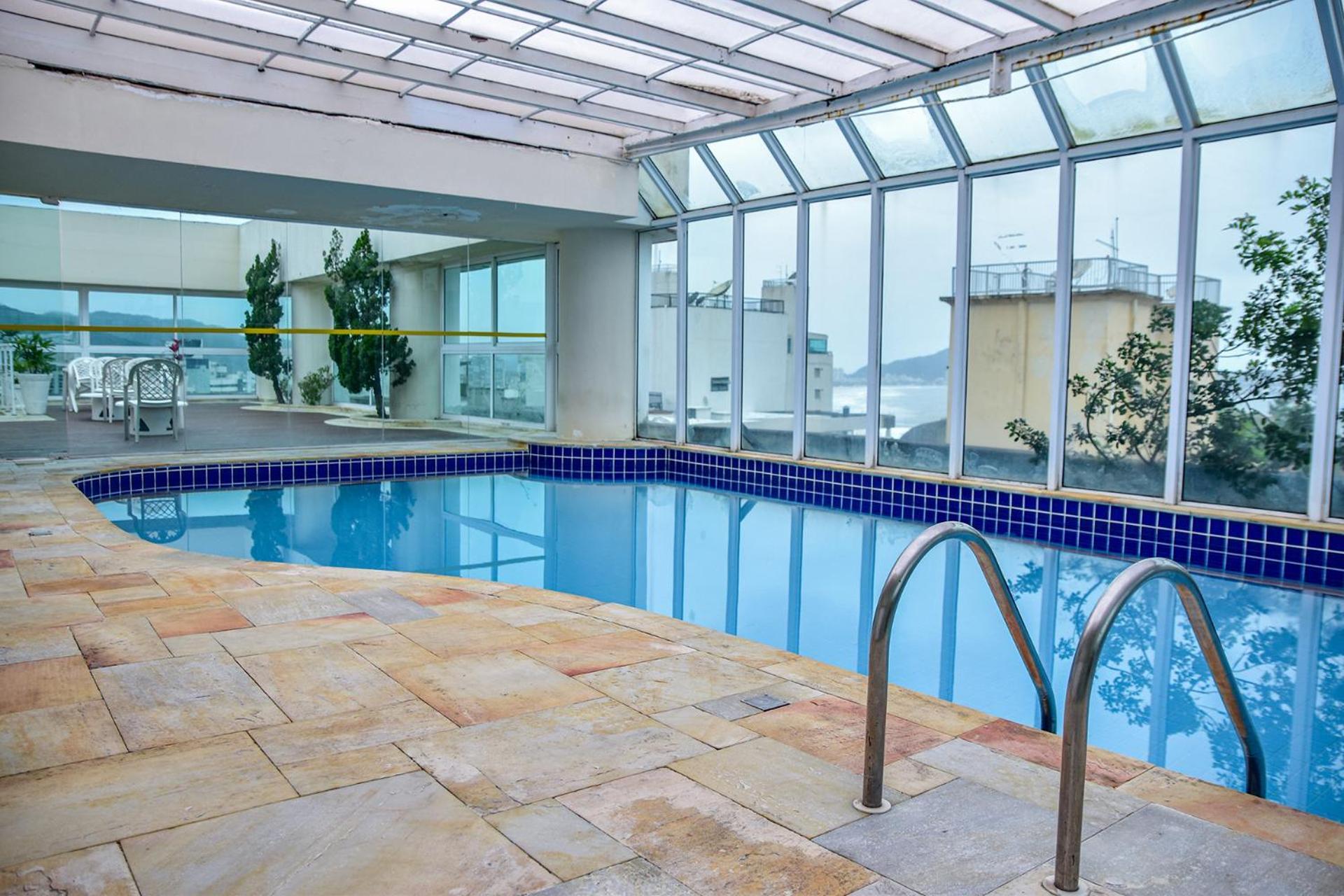 Apartamento A 70 Metros Da Praia De Pitangueiras Sp Guaruja Luaran gambar
